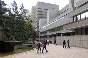 Ryerson_Library_and_The_Podium_Building